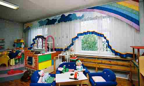 Шторы в детской комнате: в меру креативно
