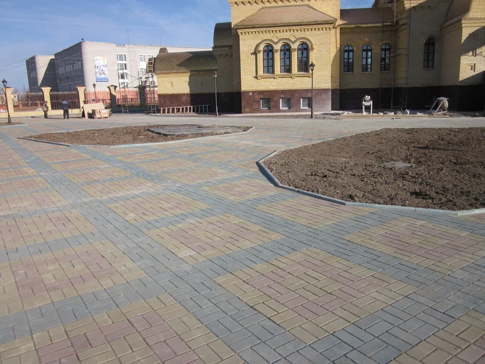 Тротуарная плитка в Екатеринбурге