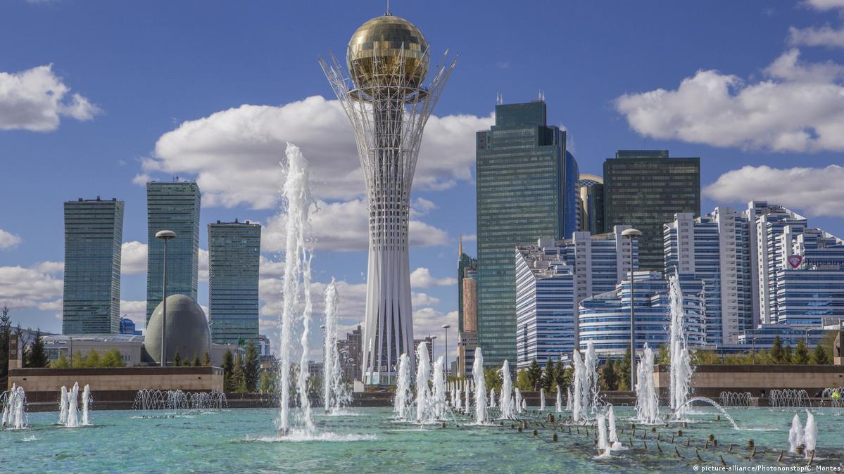 Столице Казахстана возвращено название Астана