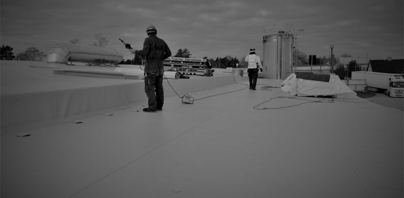 обслуживания плоской кровли